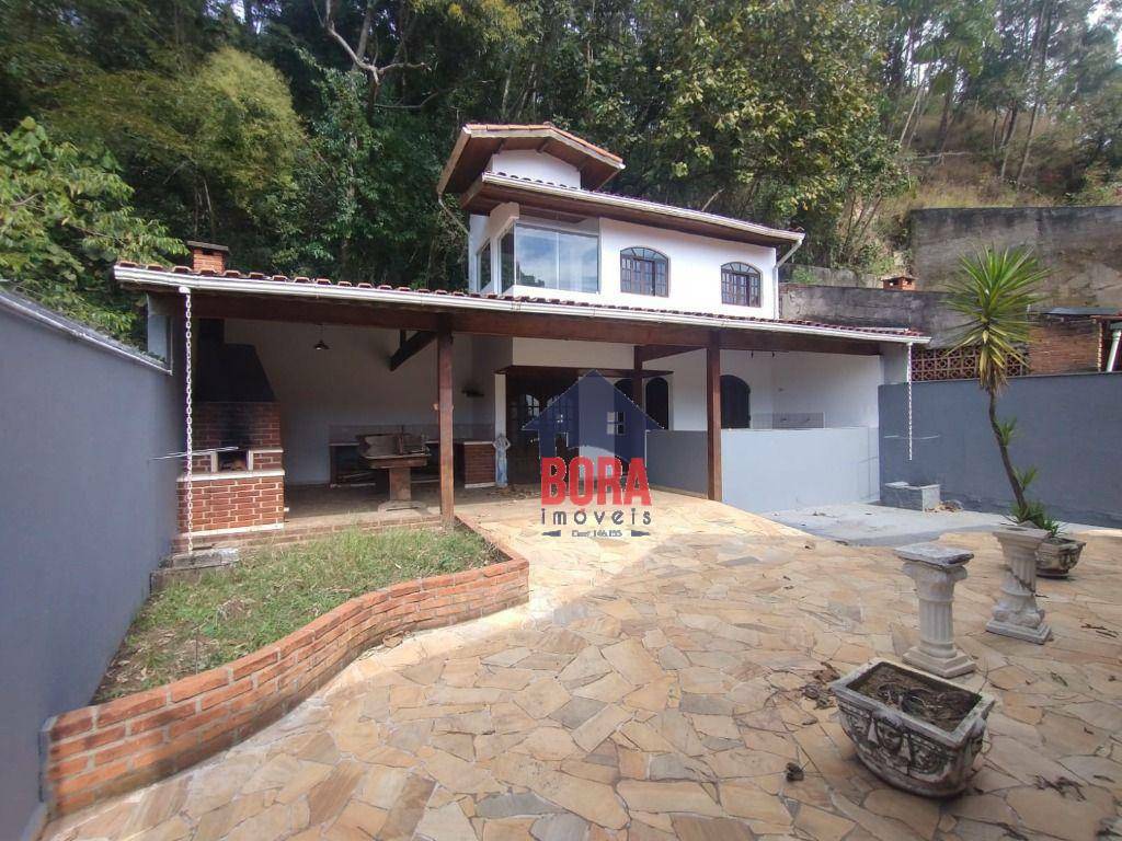 Casa para alugar com 3 quartos, 280m² - Foto 4