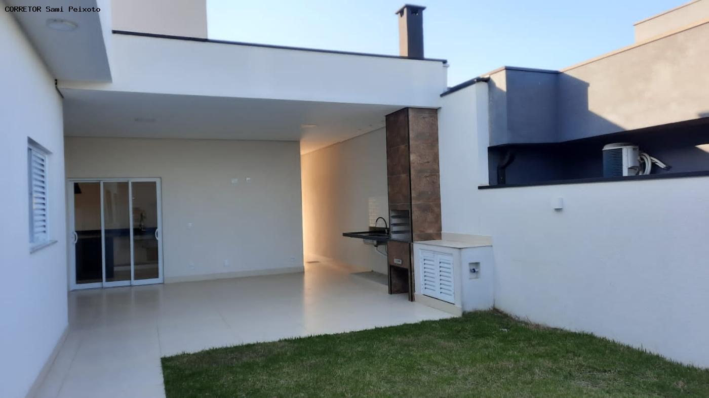 Casa de Condomínio à venda com 3 quartos, 158m² - Foto 19