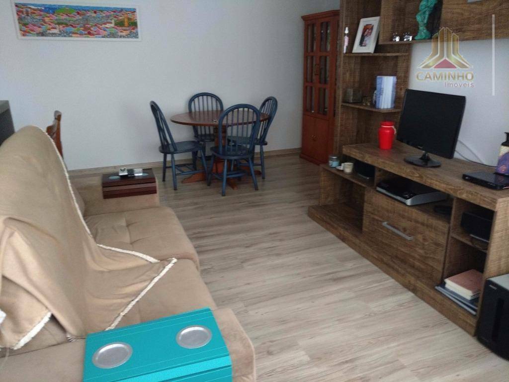 Apartamento à venda com 2 quartos, 72m² - Foto 2