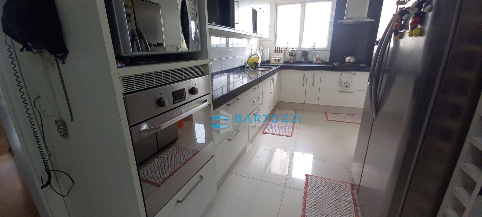 Apartamento à venda com 4 quartos, 187m² - Foto 21