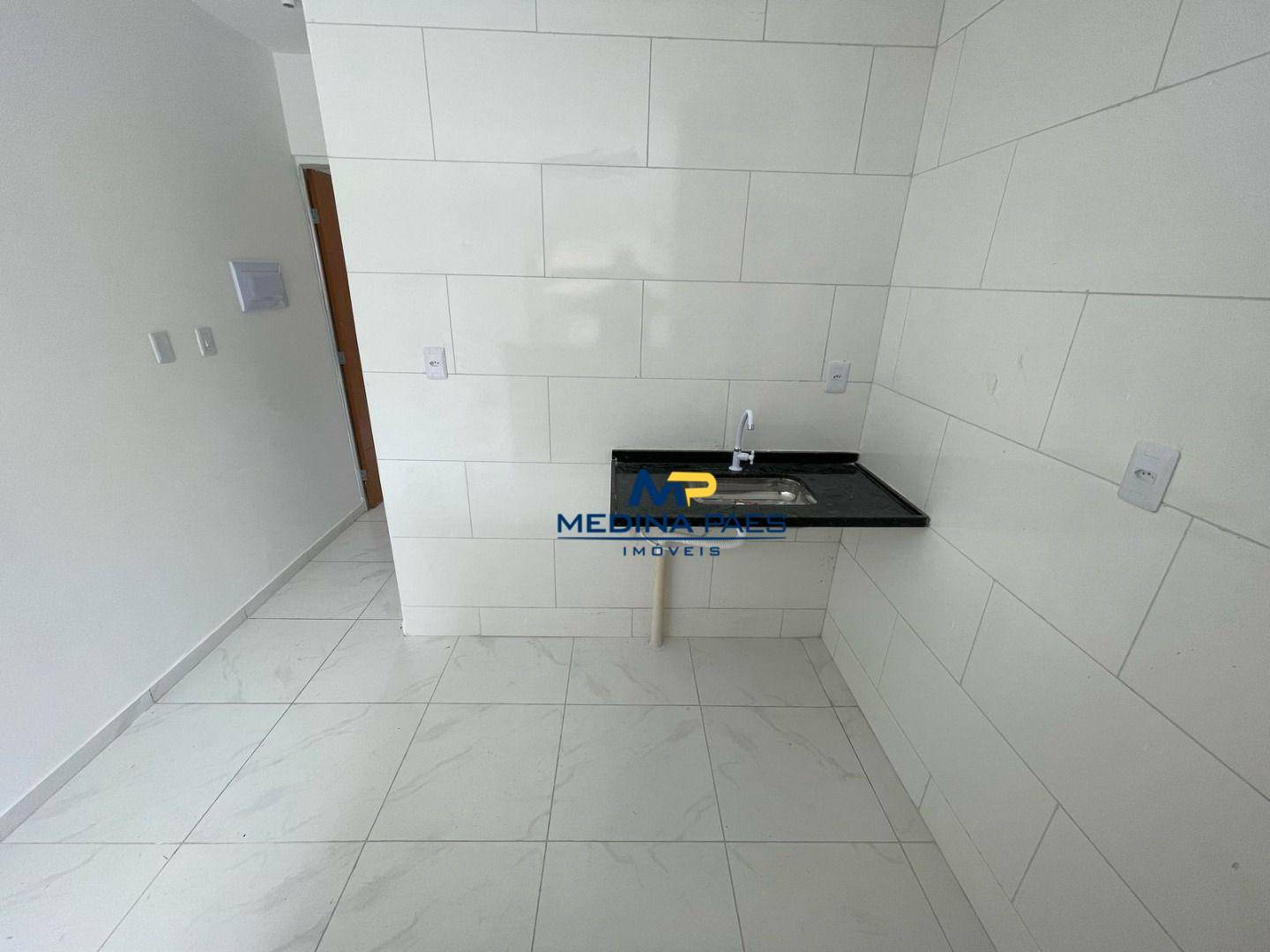 Casa à venda com 1 quarto, 45m² - Foto 8