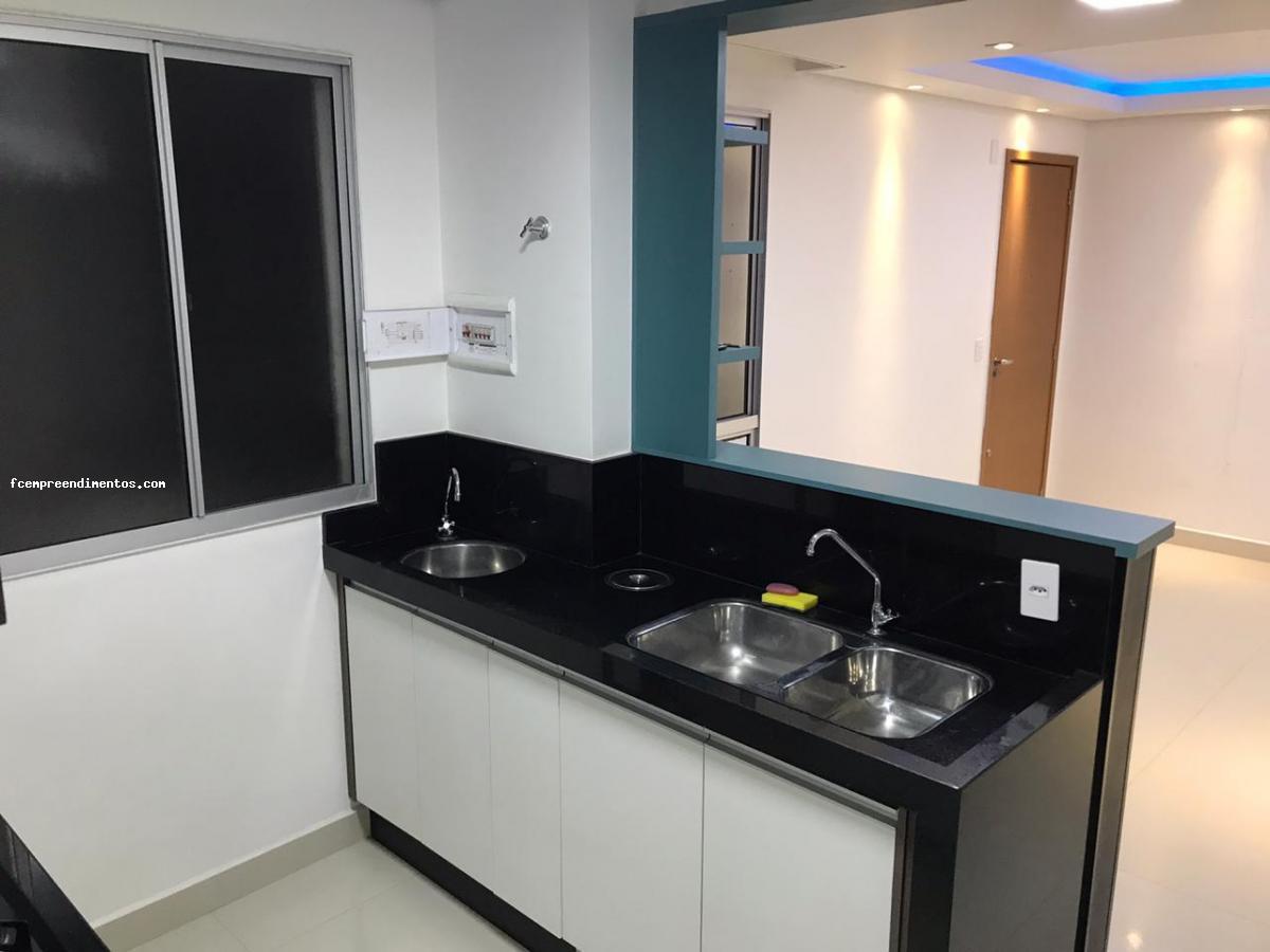 Apartamento à venda com 2 quartos, 45m² - Foto 3