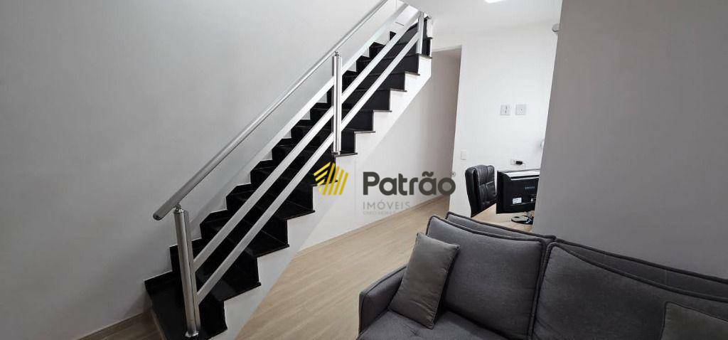 Cobertura à venda com 2 quartos, 110m² - Foto 3