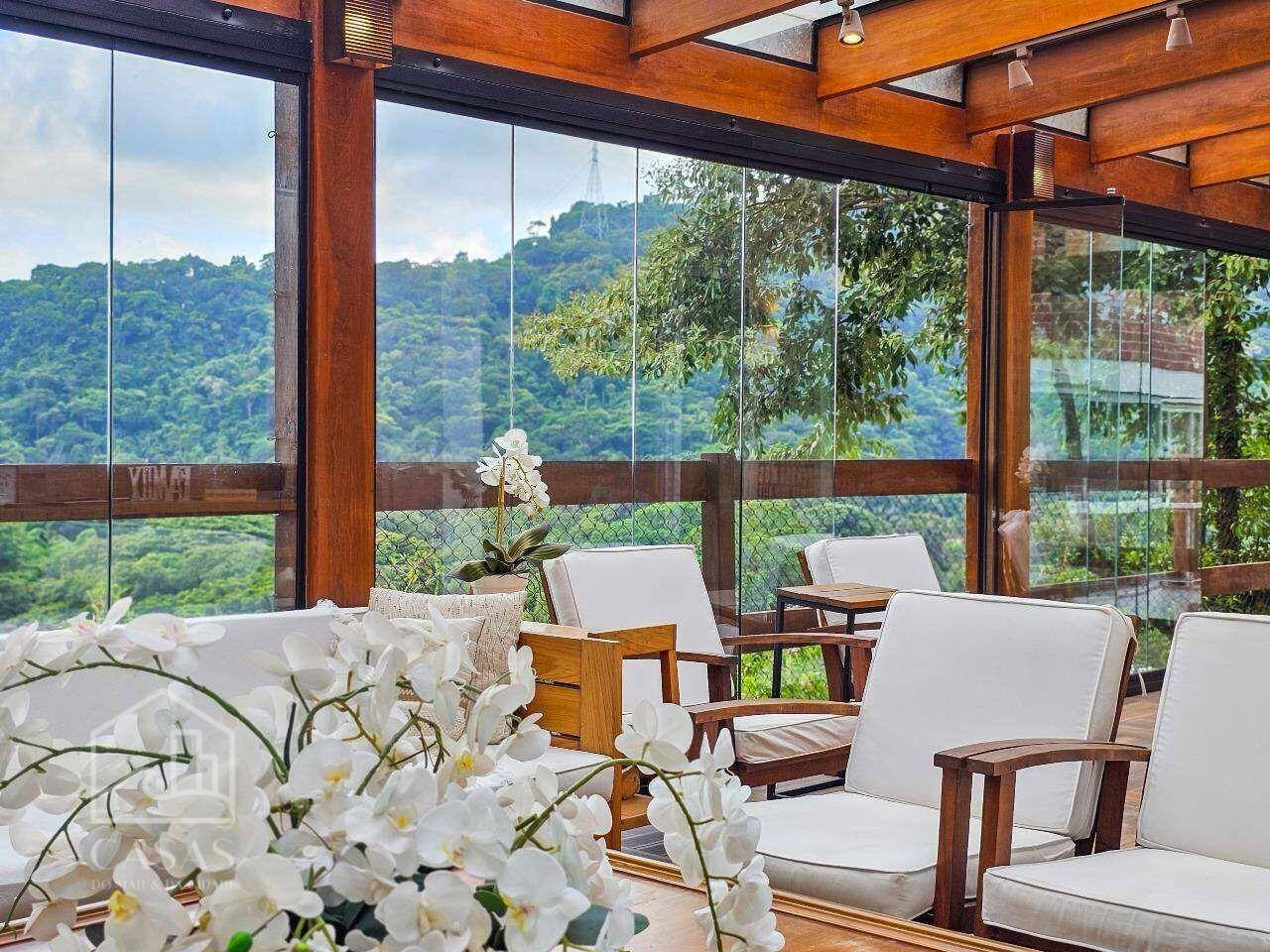 Casa à venda com 5 quartos, 450m² - Foto 18