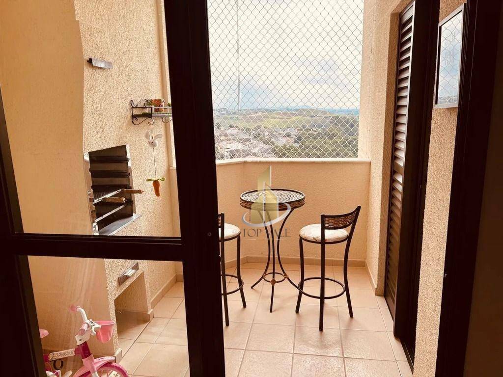 Apartamento à venda com 3 quartos, 74m² - Foto 3