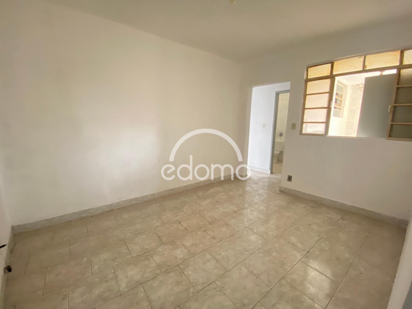 Apartamento para alugar com 2 quartos, 40m² - Foto 2