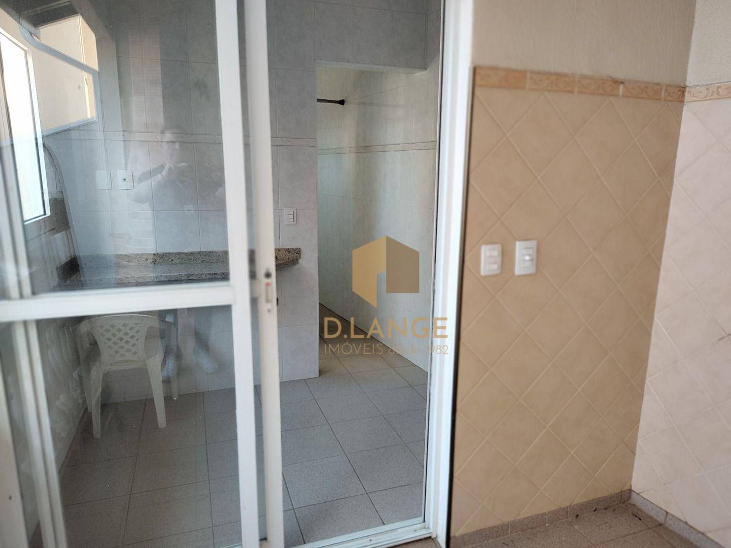 Casa de Condomínio para alugar com 3 quartos, 325m² - Foto 44