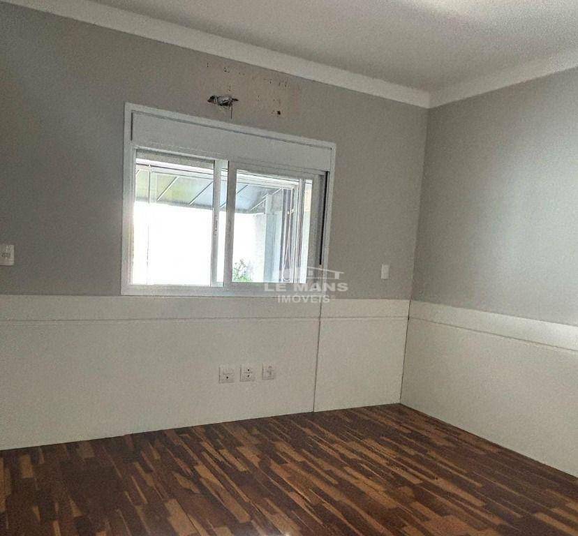 Casa à venda com 2 quartos, 180m² - Foto 14