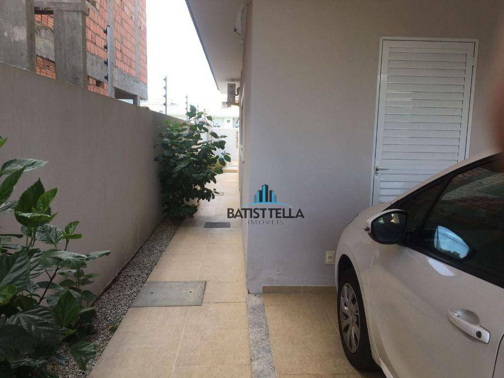 Casa à venda com 3 quartos, 194m² - Foto 19