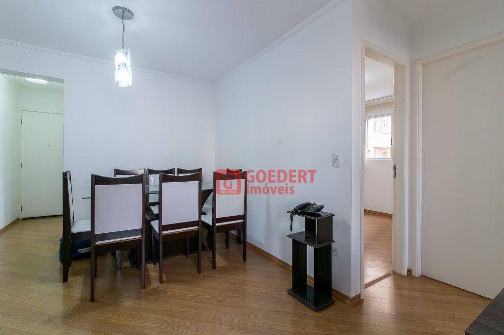 Apartamento à venda com 2 quartos, 58m² - Foto 6