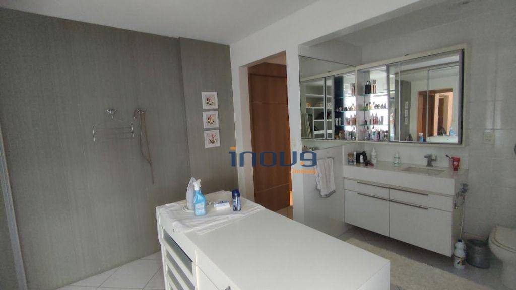 Apartamento à venda com 2 quartos, 107m² - Foto 10