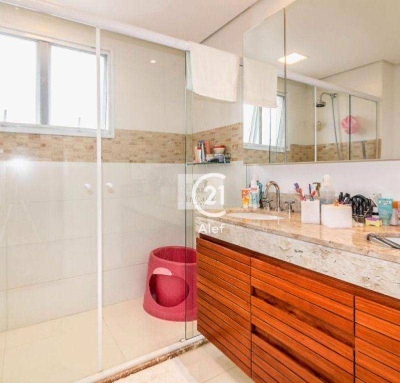 Cobertura à venda com 3 quartos, 217m² - Foto 17