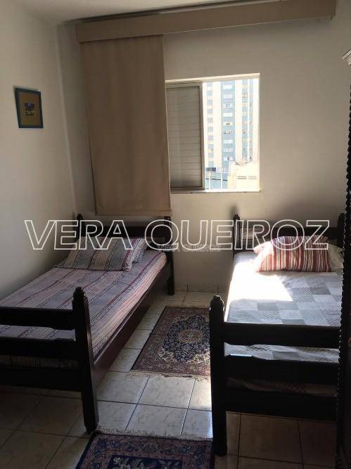 Apartamento para alugar com 1 quarto, 44m² - Foto 11