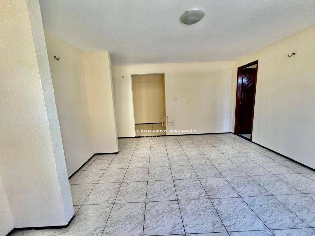 Casa à venda com 9 quartos, 521m² - Foto 45