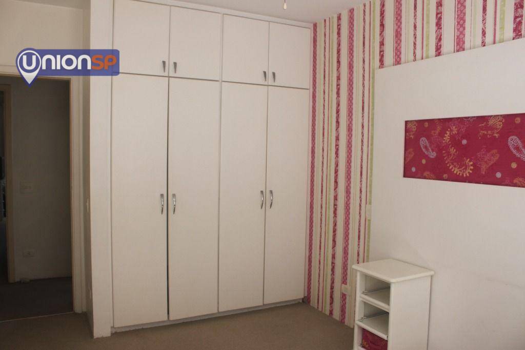 Apartamento à venda com 3 quartos, 198m² - Foto 15