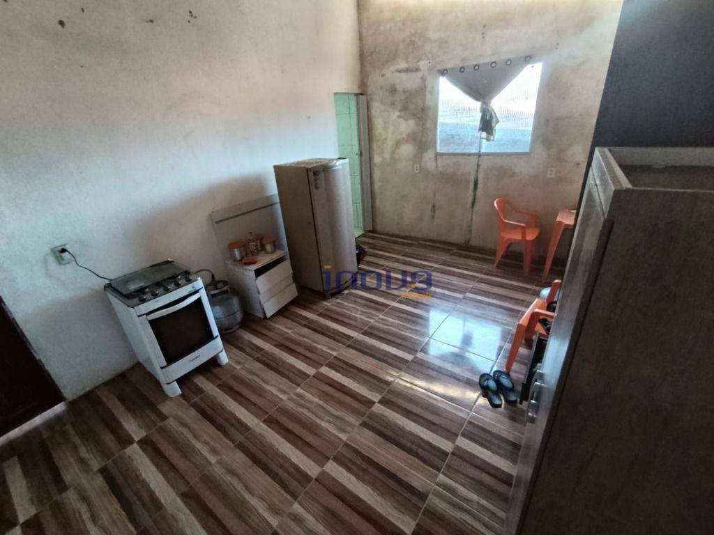 Casa à venda com 4 quartos, 165m² - Foto 9