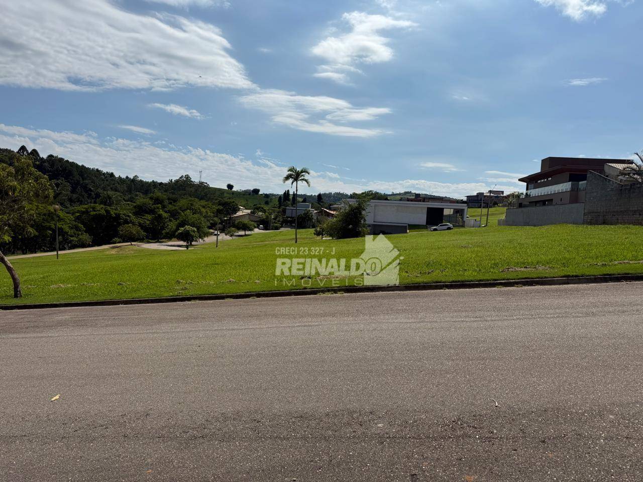 Loteamento e Condomínio, 1001 m² - Foto 3