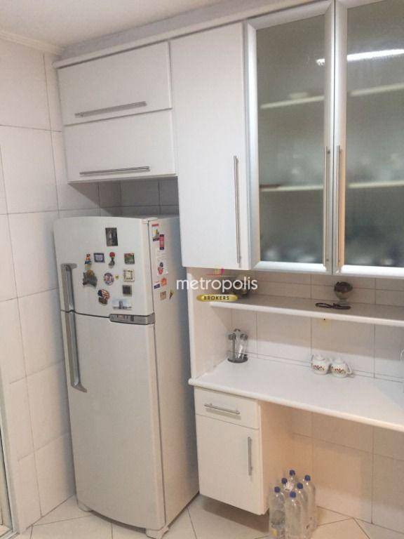 Apartamento à venda com 3 quartos, 110m² - Foto 17