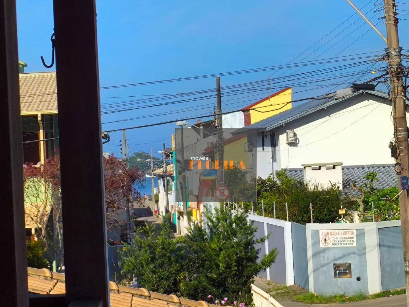 Casa à venda com 4 quartos, 200m² - Foto 25