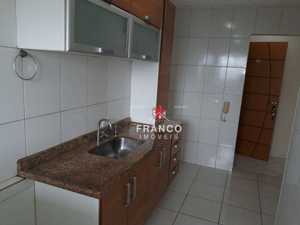 Apartamento à venda e aluguel com 2 quartos, 74m² - Foto 8