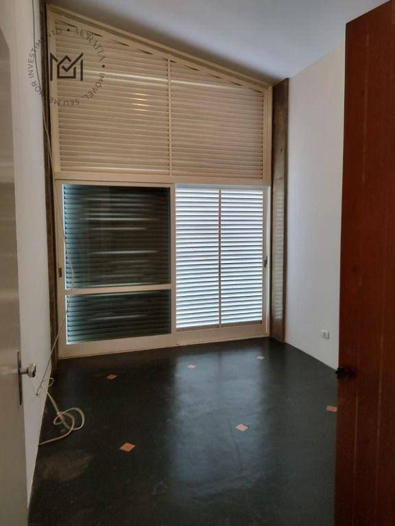 Casa de Condomínio para alugar com 3 quartos, 302m² - Foto 10