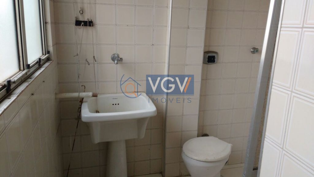 Apartamento à venda com 2 quartos, 60m² - Foto 14