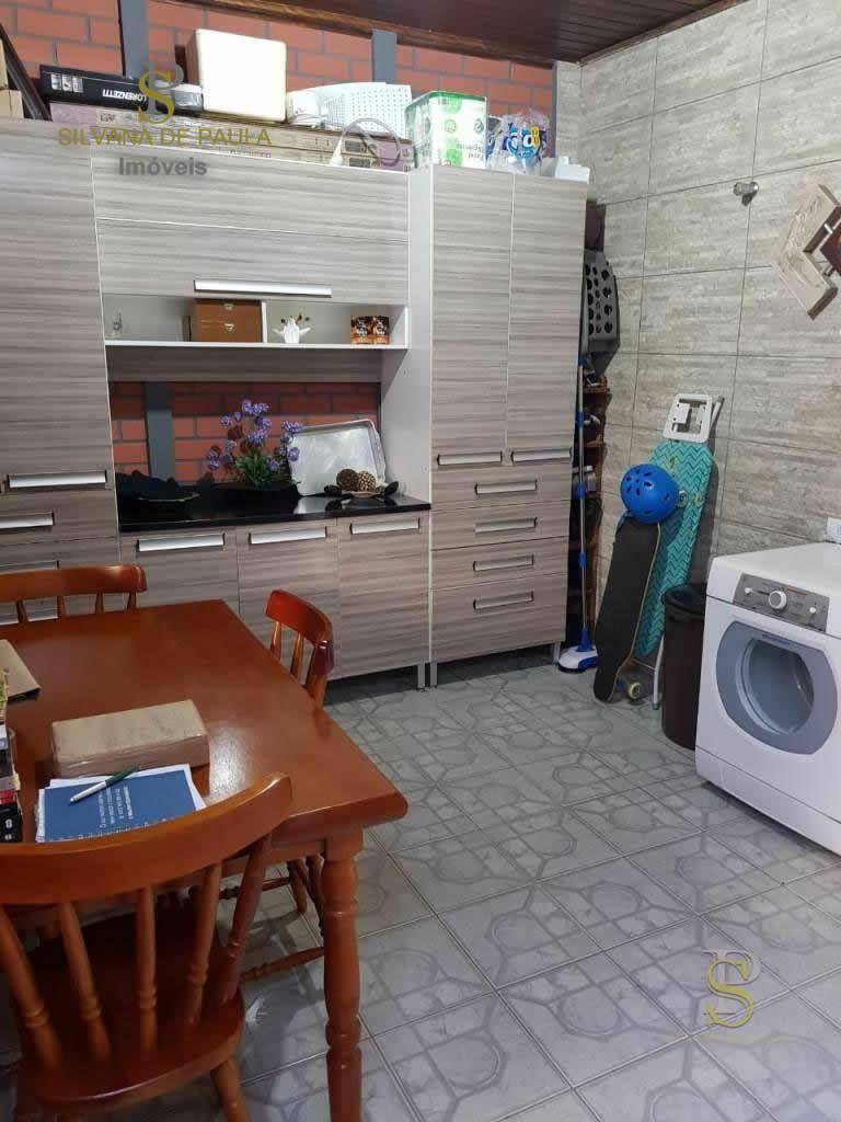 Casa à venda com 3 quartos, 300m² - Foto 21