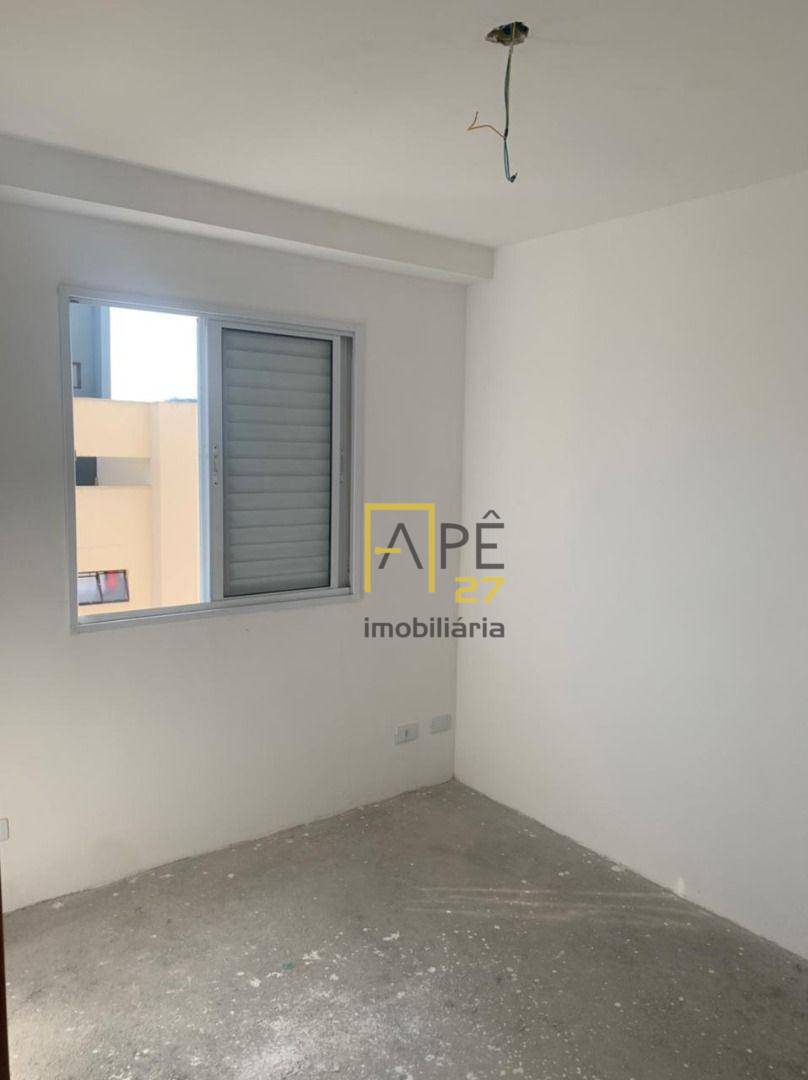 Apartamento à venda com 2 quartos, 62m² - Foto 5