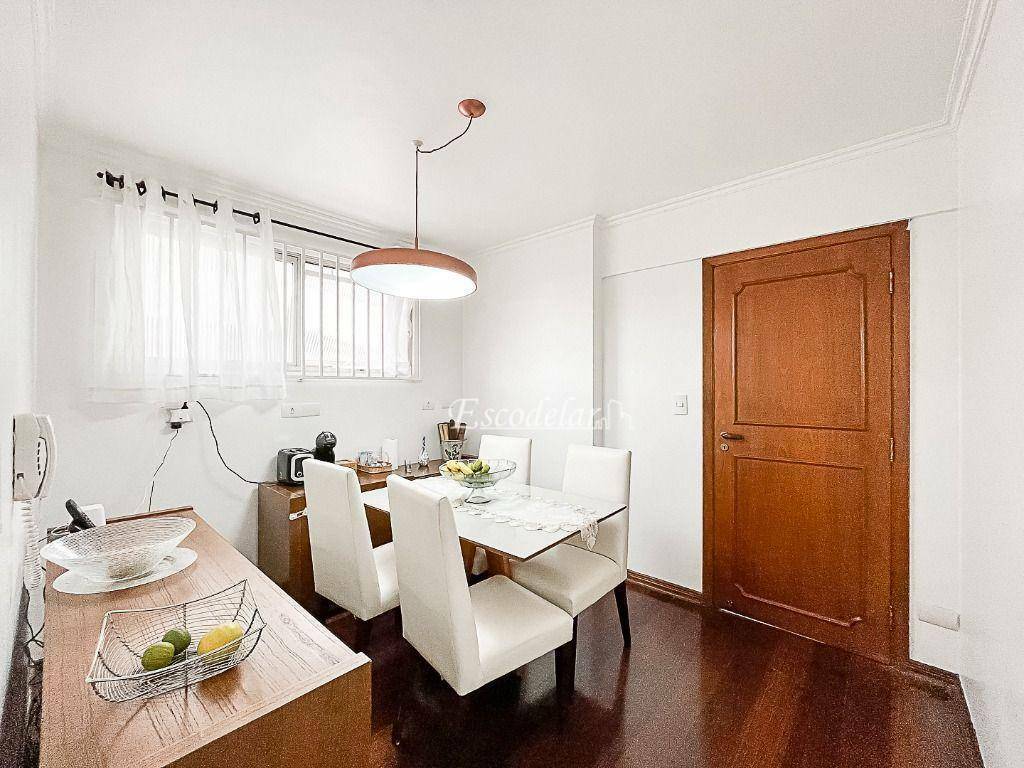 Apartamento à venda com 3 quartos, 200m² - Foto 32