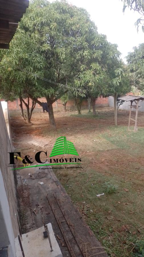 Fazenda à venda com 3 quartos, 1300m² - Foto 2