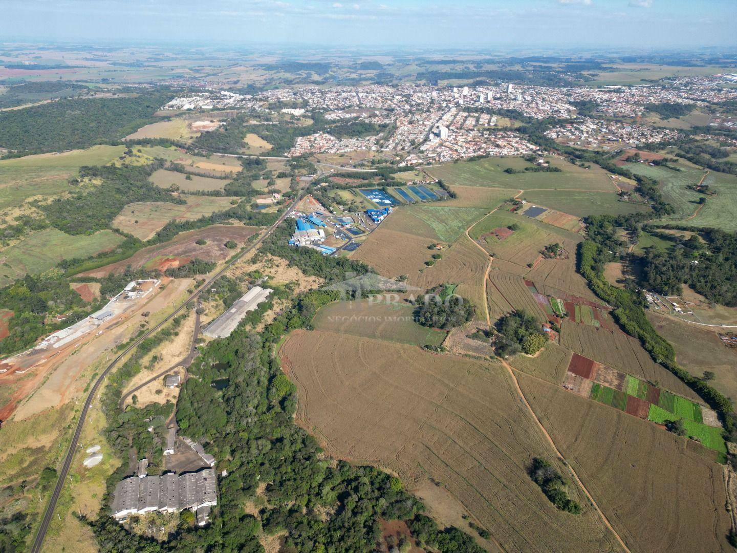 Chácara, 3 quartos, 10000 m² - Foto 2