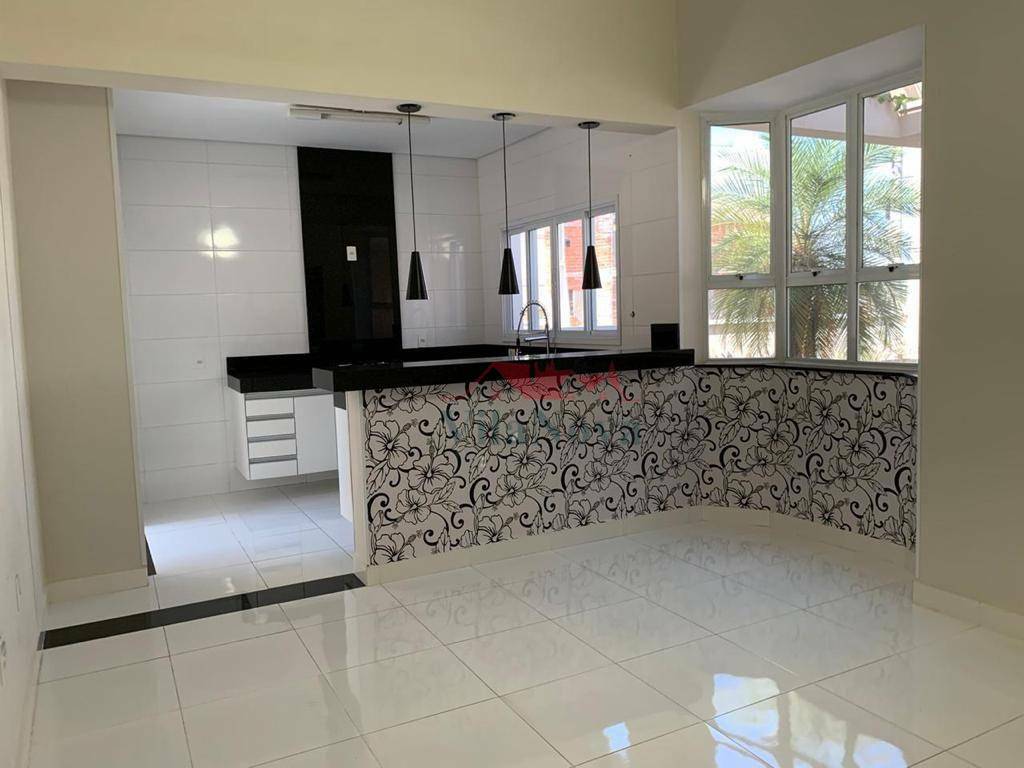 Casa de Condomínio para alugar com 3 quartos, 110m² - Foto 3