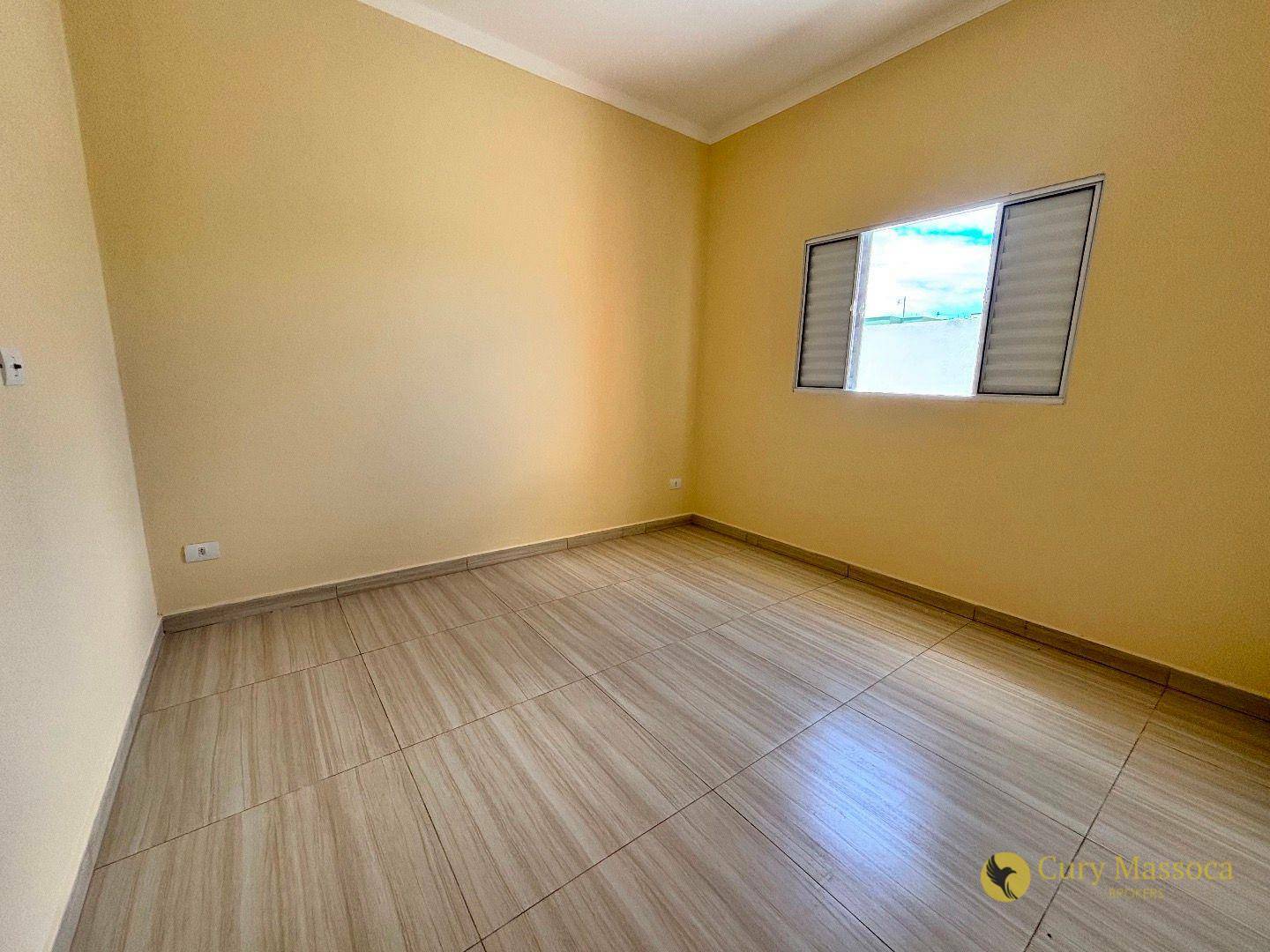 Casa à venda com 2 quartos, 90m² - Foto 7