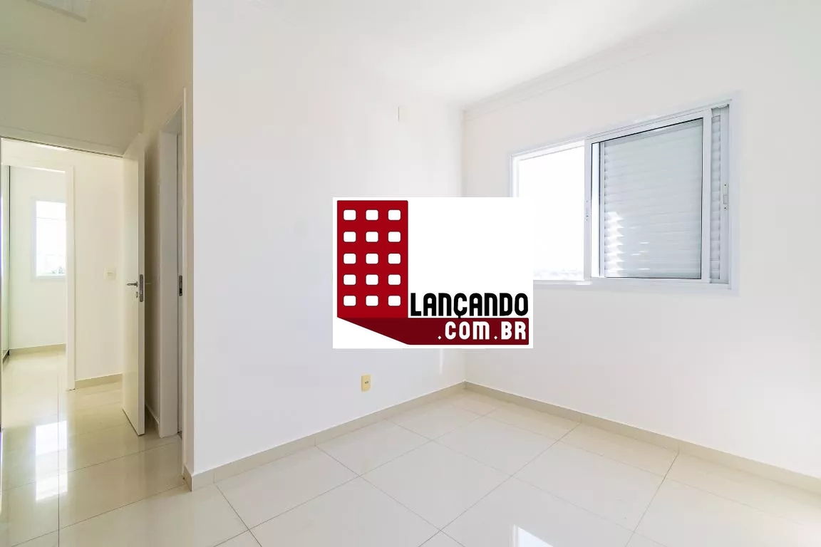 Apartamento à venda com 2 quartos, 72m² - Foto 4