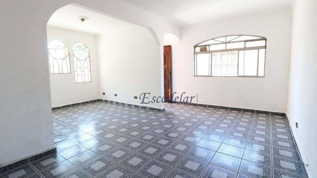 Sobrado à venda com 9 quartos, 334m² - Foto 1