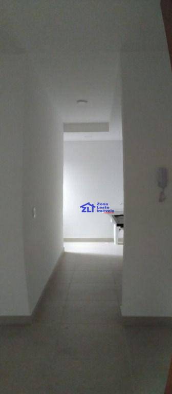 Apartamento à venda com 1 quarto, 32m² - Foto 2