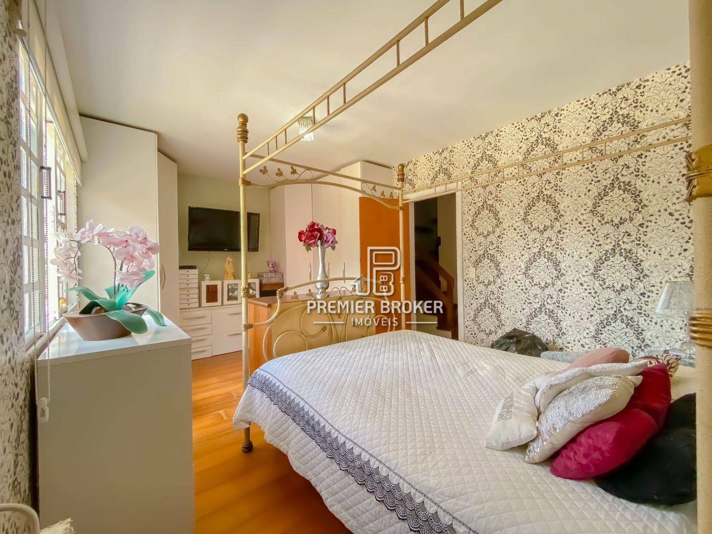 Casa de Condomínio à venda com 5 quartos, 114m² - Foto 13