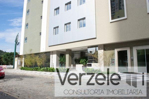 Apartamento à venda com 3 quartos, 136m² - Foto 21