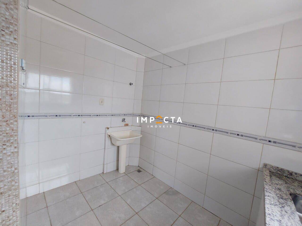 Apartamento para alugar com 2 quartos, 60m² - Foto 13