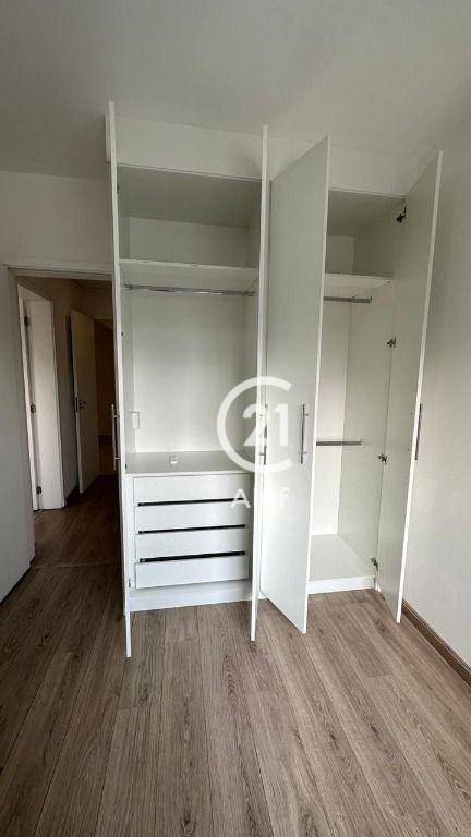 Apartamento à venda com 3 quartos, 145m² - Foto 10