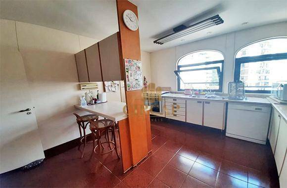 Apartamento à venda com 4 quartos, 358m² - Foto 8