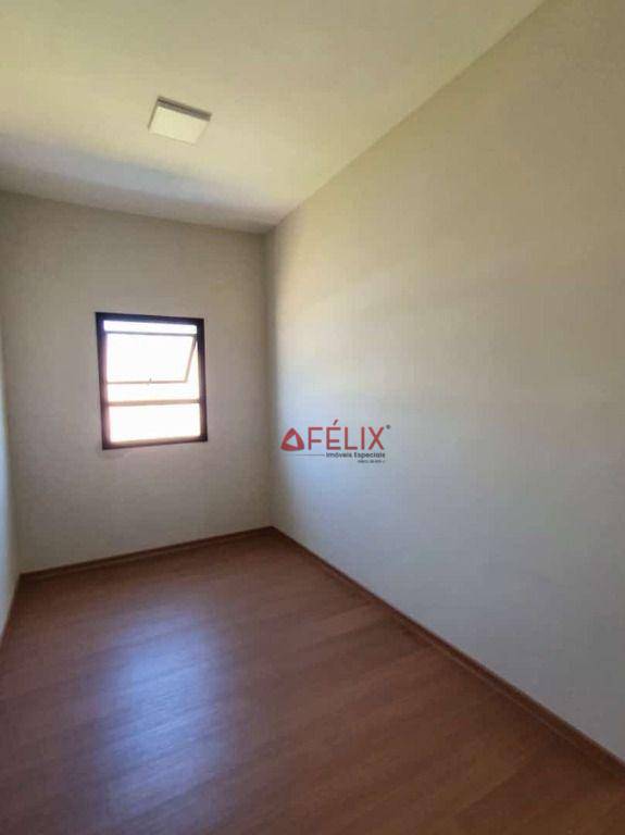 Sobrado à venda com 4 quartos, 207m² - Foto 14