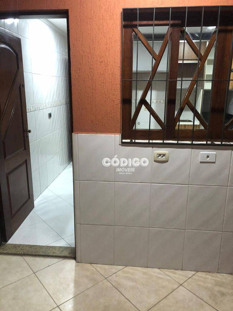 Sobrado à venda com 3 quartos, 150m² - Foto 11