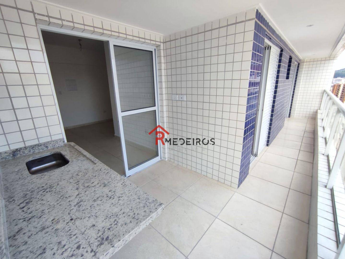 Apartamento à venda com 2 quartos, 70m² - Foto 3