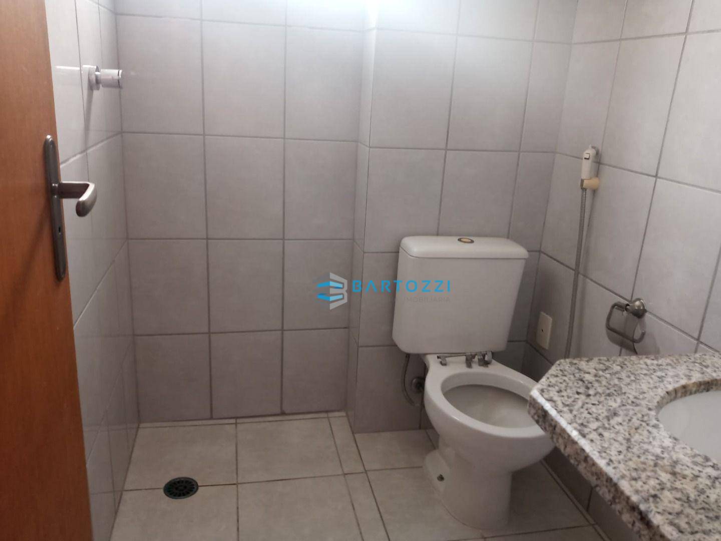 Apartamento à venda com 2 quartos, 70m² - Foto 24