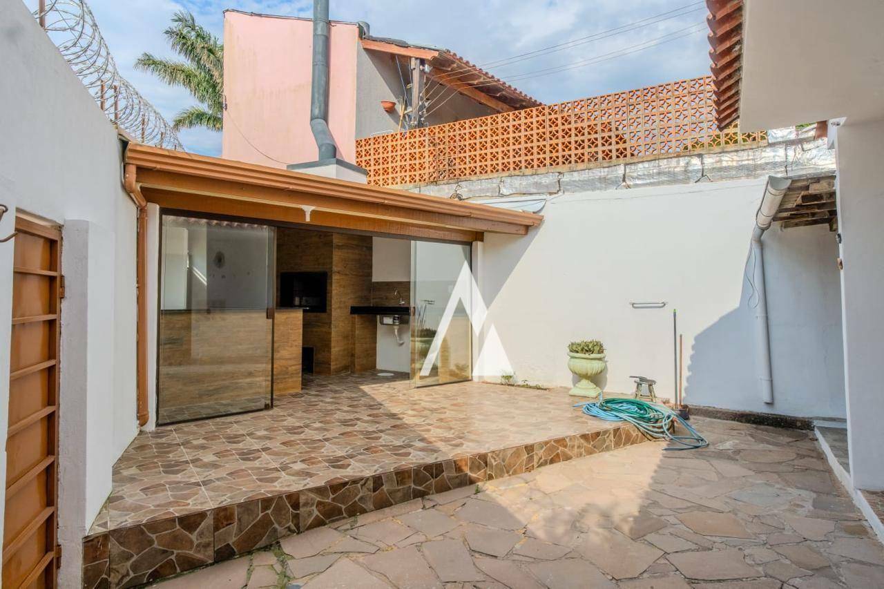 Casa à venda com 3 quartos, 138m² - Foto 10