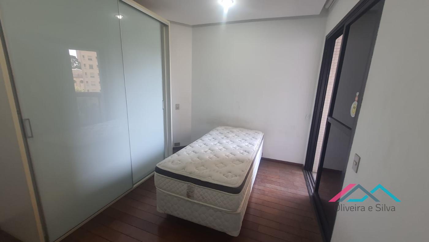 Apartamento à venda com 4 quartos, 179m² - Foto 17