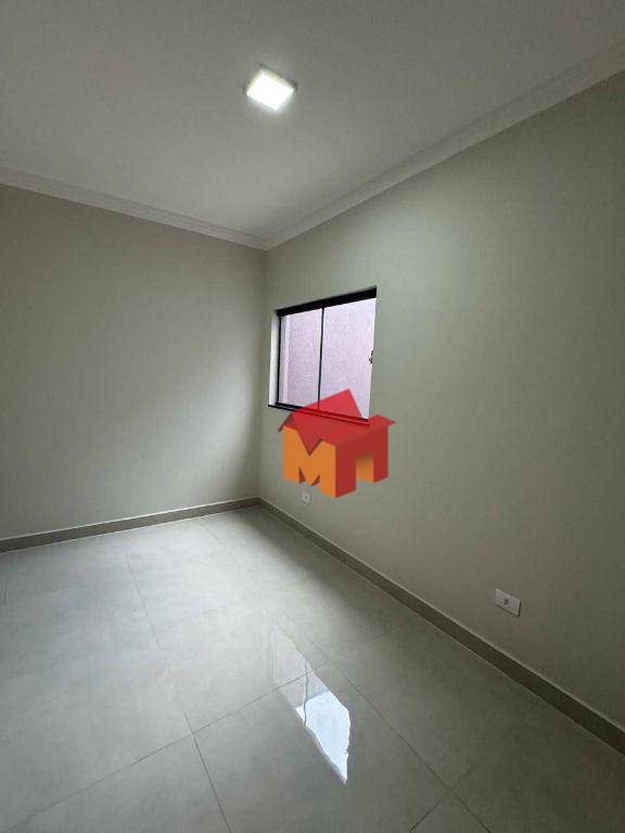 Casa à venda com 3 quartos, 100m² - Foto 12