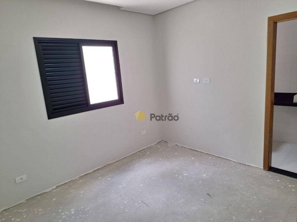 Sobrado à venda com 4 quartos, 166m² - Foto 13