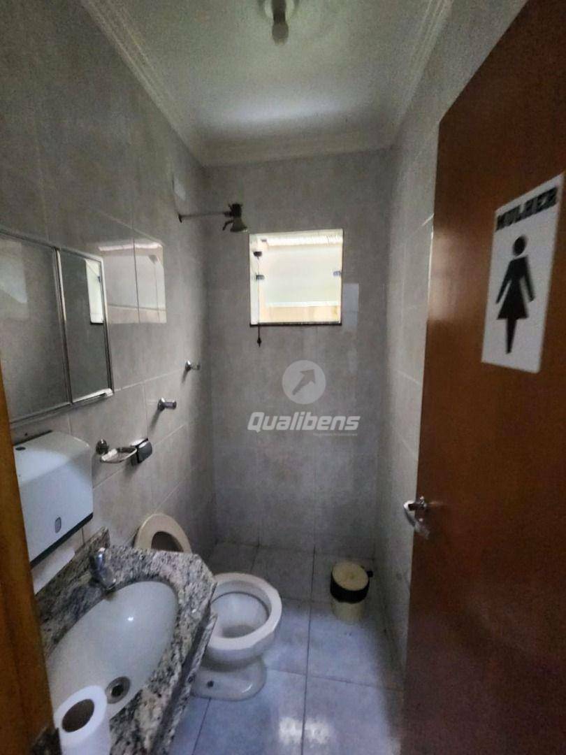 Prédio Inteiro para alugar, 180m² - Foto 13